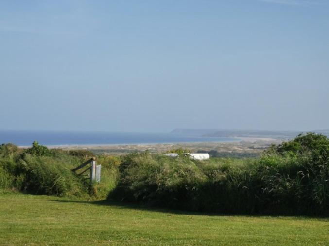 Camping Les Ronds Duval Face Aux Iles Anglo-Normandes Les Moitiers-d'Allonne 外观 照片