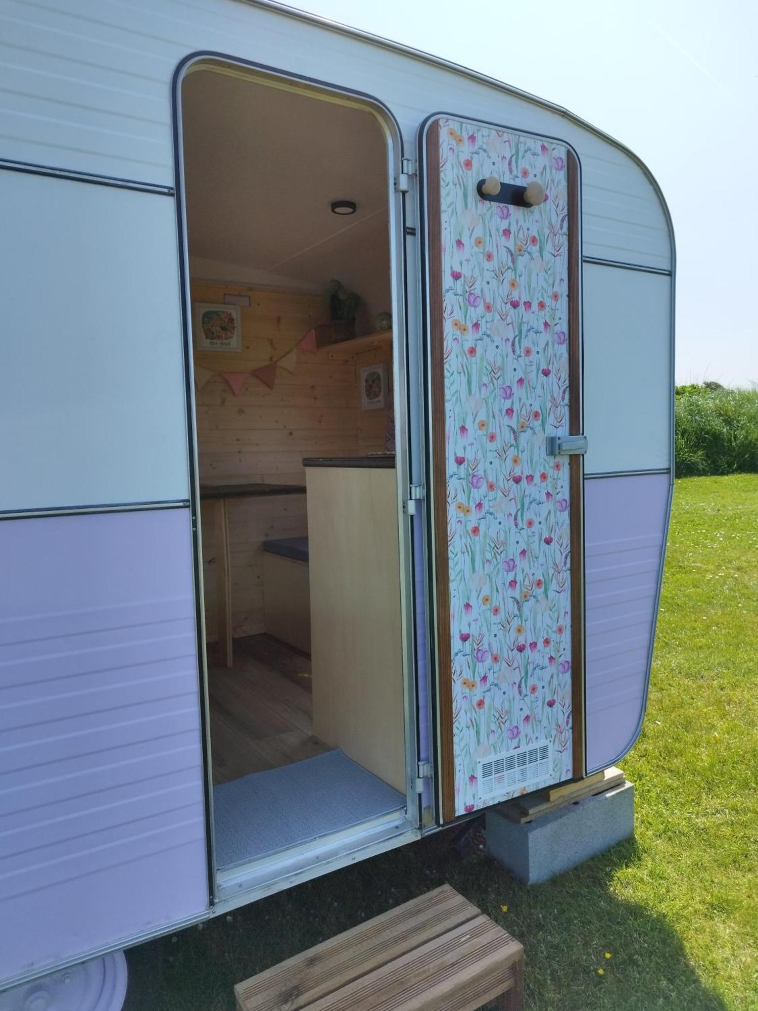 Camping Les Ronds Duval Face Aux Iles Anglo-Normandes Les Moitiers-d'Allonne 外观 照片