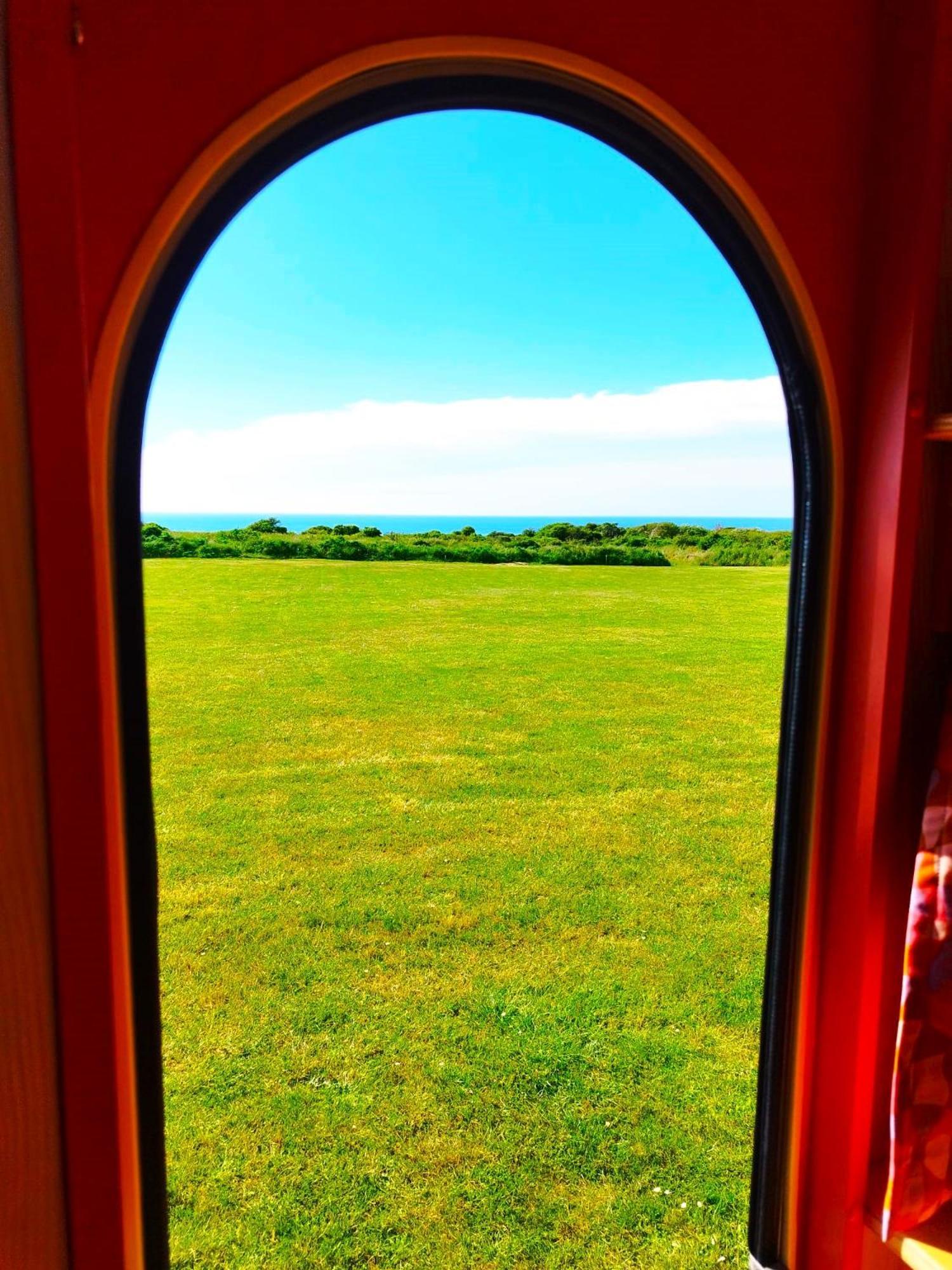 Camping Les Ronds Duval Face Aux Iles Anglo-Normandes Les Moitiers-d'Allonne 外观 照片