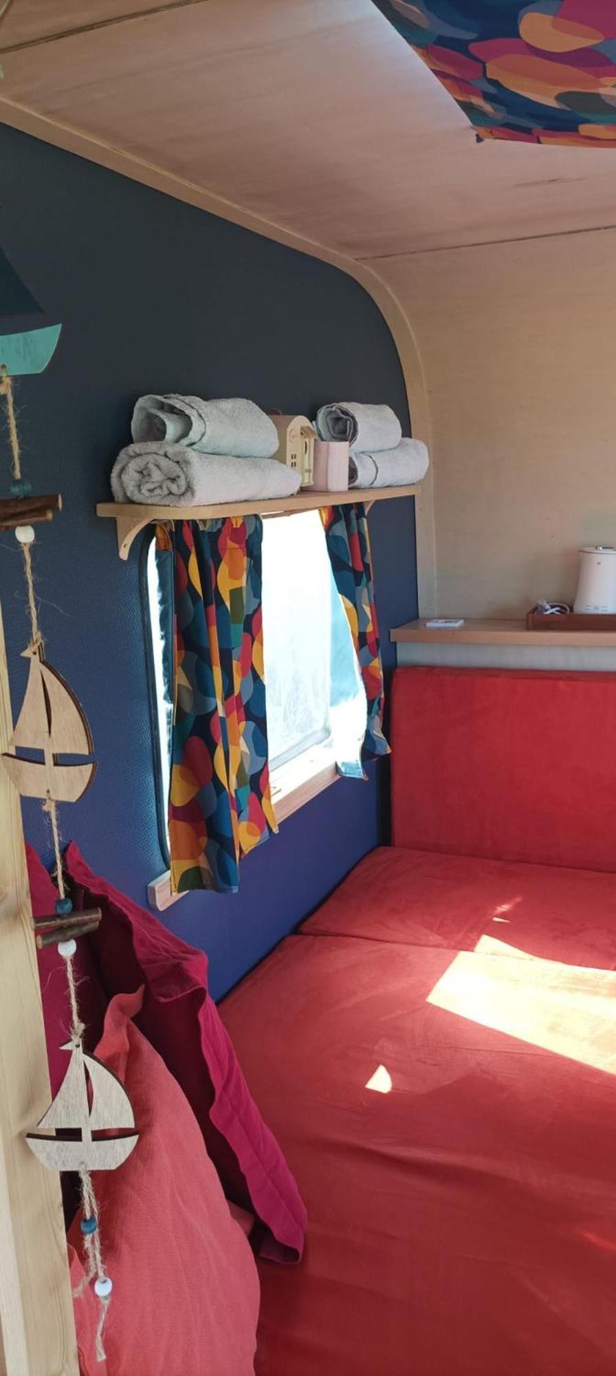 Camping Les Ronds Duval Face Aux Iles Anglo-Normandes Les Moitiers-d'Allonne 外观 照片